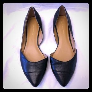 Tommy Hilfiger cut out flats, size 8